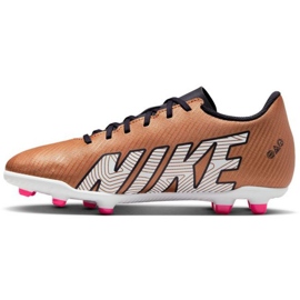 Scarpe da calcio Nike Mercurial Vapor 15 Club Qatar FG/MG Jr DR6048 810 marrone d'oro 1