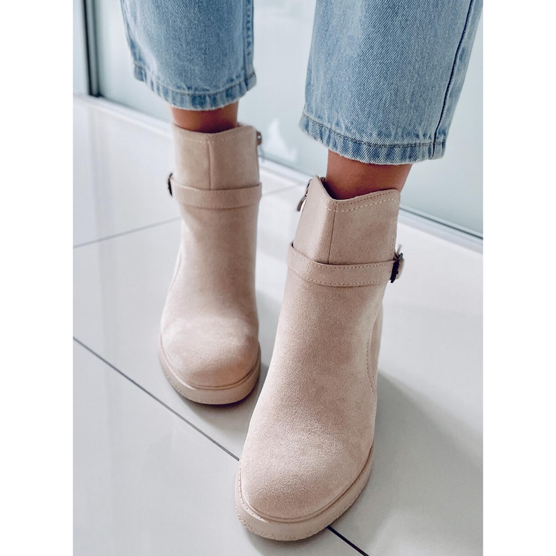 BM Stivali a tacco largo Aretha Beige 1