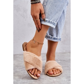 PA1 Tacchi piatti da donna con pelliccia di Lussie nuda beige 1