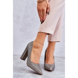 PA1 Pompe lucide su un tacco Elmira argento-oro marrone d'argento 1