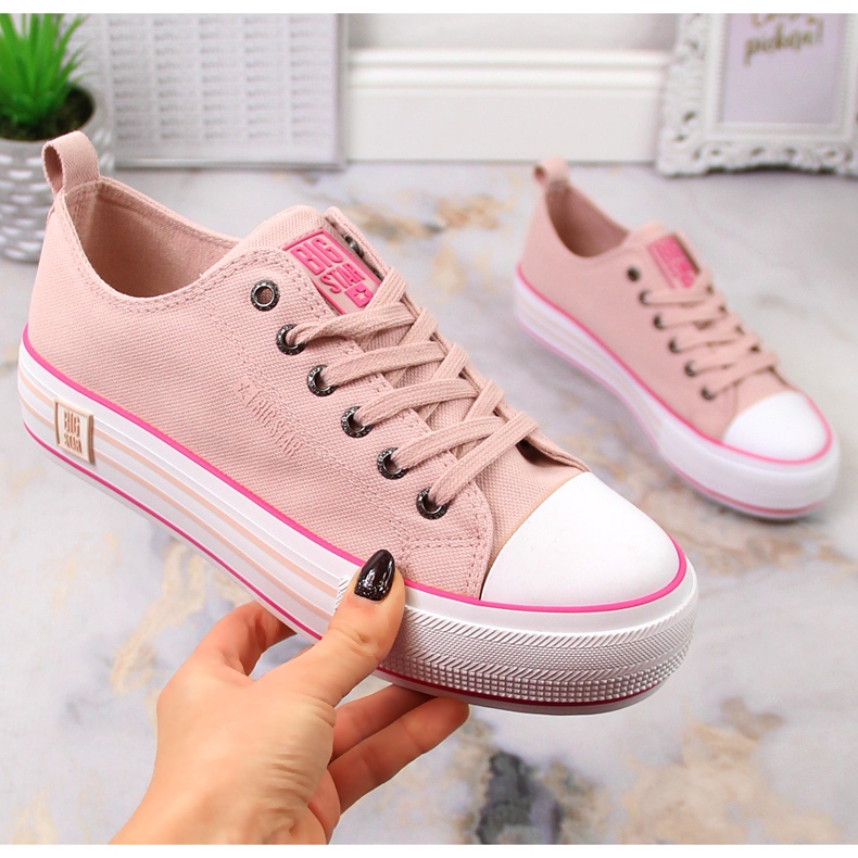 Sneakers da donna sulla piattaforma rosa cipria Big Star LL274181 1