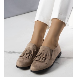 PA1 Scarpe beige con volant di Kailani 1