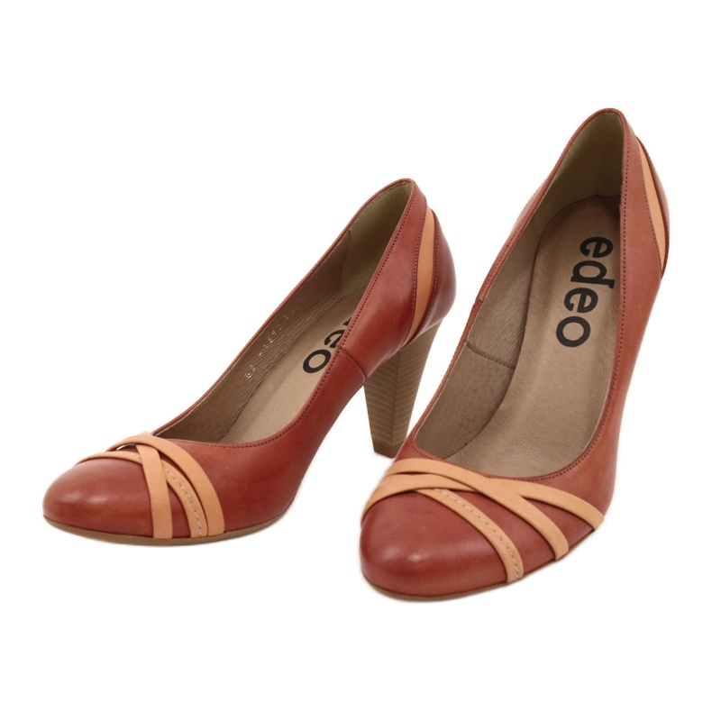 Pompe in pelle da donna 1392 marrone decorata con edeo strisce 2