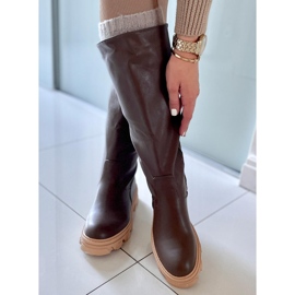 BM Stivali robusti Hewes verde militare 1