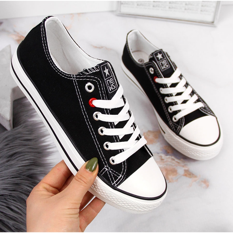 Sneakers basse in tessuto nero NEWS 2