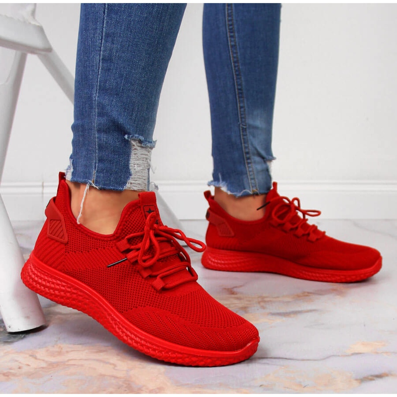 Scarpe sportive in rete rosso chiaro NEWS 1