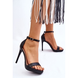 Eleganti sandali in pelle su un tacco alto Averie nero 2