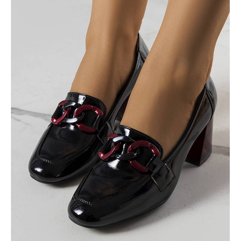 BM Décolleté Teresa laccate nere nero 1