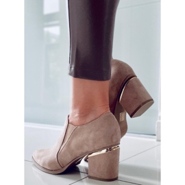 PA1 Brenda Khaki con i tacchi alti beige 1