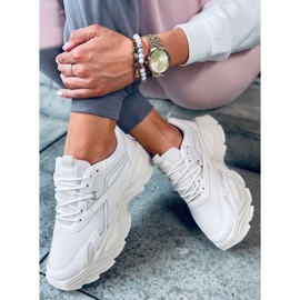 Scarpe sportive da donna beige con suola alta 3