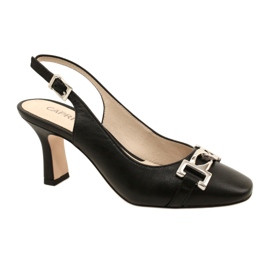 Sandali in pelle femminile con Caprice della decorazione 9-29626-20 022 NERA NAPPA nero 1