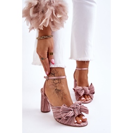 Sandali Alla Moda Con Un Fiocco Su Talloni Beige Callum marrone 1