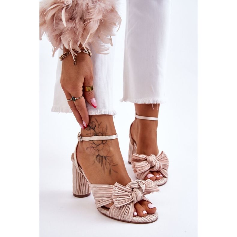 Sandali Alla Moda Con Fiocco Sui Talloni Callum Beige Chiaro marrone 1