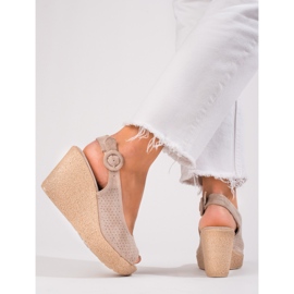 Sandalo con zeppa Shelovet beige da donna 2