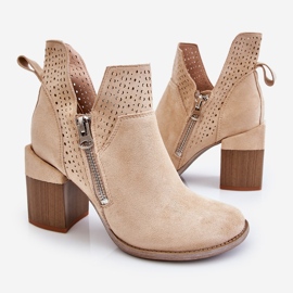 PM1 Stivali con tacco grosso in pelle scamosciata Camden beige chiaro 1