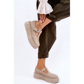 Lemar Scarpe di cuoio alla moda su un'enorme piattaforma beige Colson 2