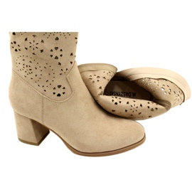 M.Daszyński Stivaletti traforati da donna, pelle scamosciata, J.Beige 5