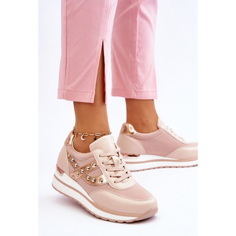 Scarpe da ginnastica con borchie Adley nude beige 2