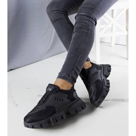 BM Sneakers nere su massiccia suola Inez nero 1