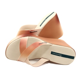 Ciabatte con zeppa Ipanema 83423 Colore Fem AI973 Beige/Marrone 5