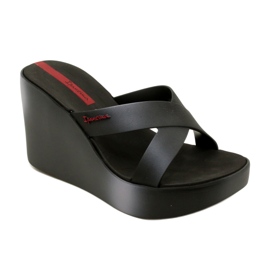 Ciabatte con zeppa Ipanema 83423 Colore Fem AI975 Nero/Grigio 1