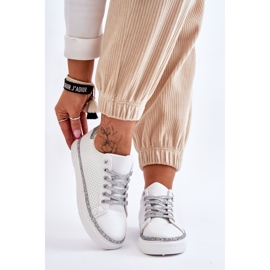 BM Sneakers basse da donna traforate bianche e argento Daxton bianca d'argento 1