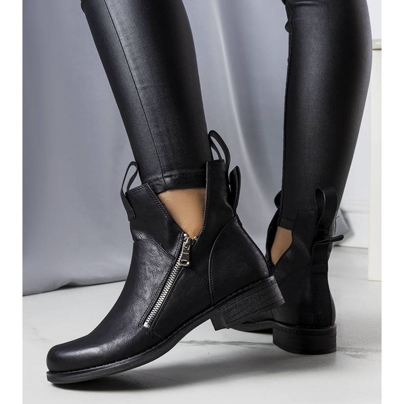 BM Stivaletti cut-out Pat black nero 2