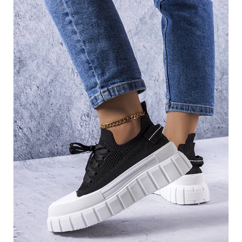 Sneaker Dubeau nere con plateau nero 1