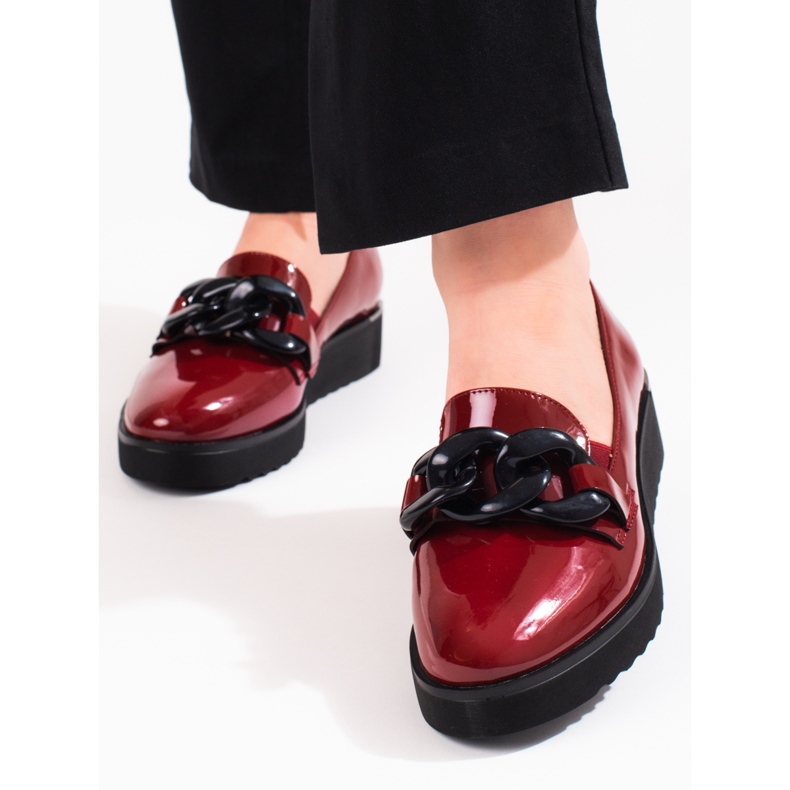 Vinceza Mocassini Shelovet con plateau laccati bordeaux con catena rosso 2