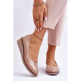 Vinceza Décolleté Classiche Con Zeppa In Vernice Beige Paola 1