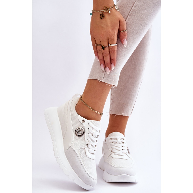 Vinceza Sneakers con plateau da donna di colore bianco Chana 1