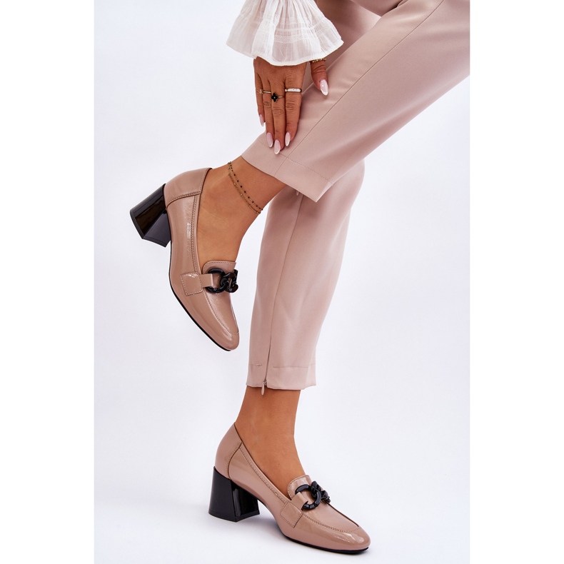 Vinceza Décolleté con catena verniciata Beige Keilani 2