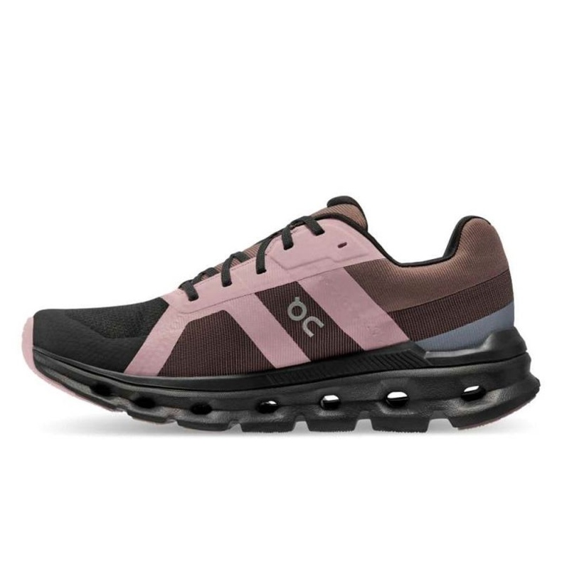 On Running Sulle scarpe da corsa Cloudrunner Waterproof W 5298636 nero 1