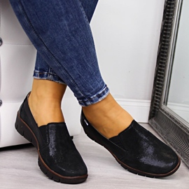 Scarpe da donna in pelle, slip-on nere Helios 350 nero 1