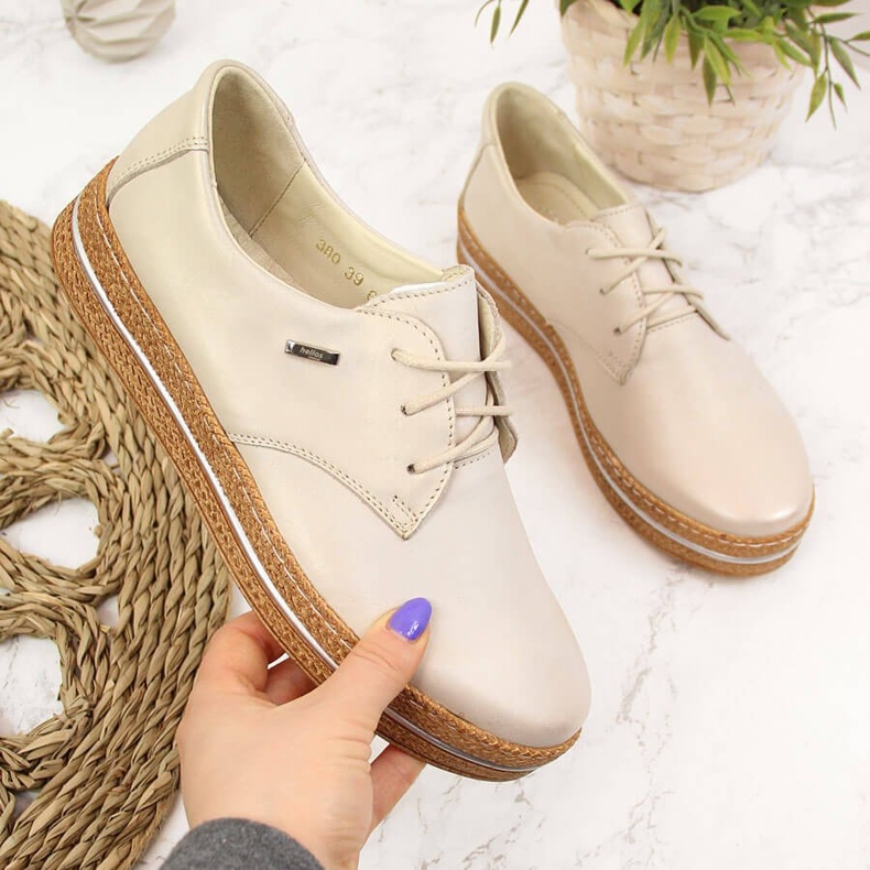 Scarpe da donna in pelle beige perla Helios 380 2