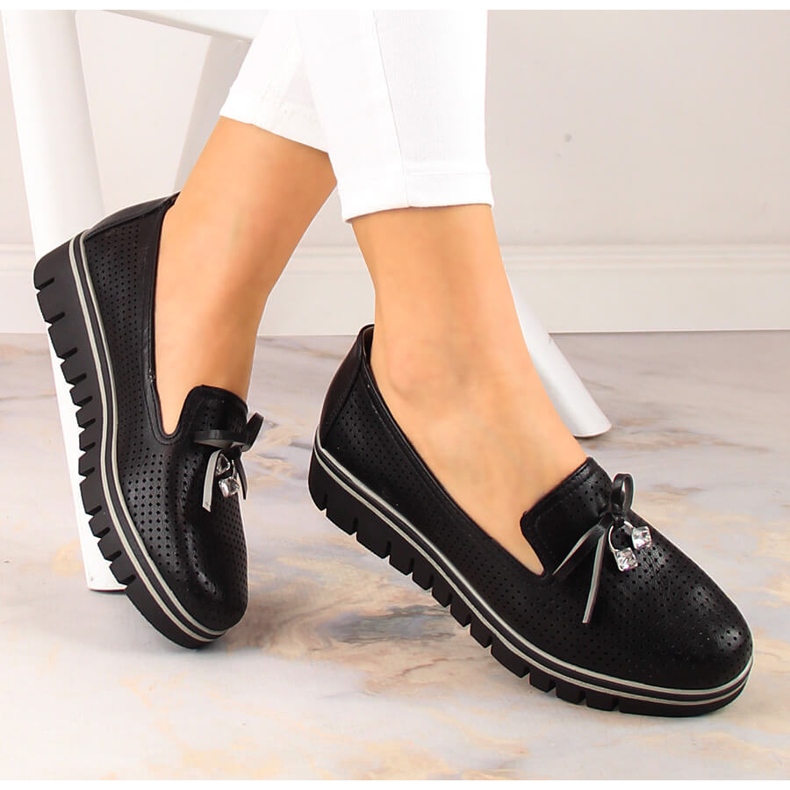 Scarpe con zeppa nere traforate da donna Jezzi RMR2268-2 nero 1
