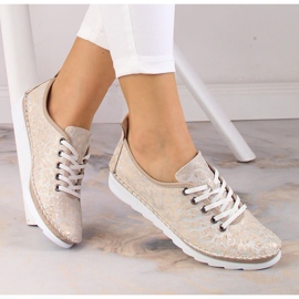 Scarpe sportive da donna leggere in pelle beige Artiker 52C0691 1