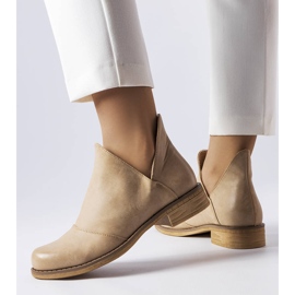 PA1 Stivaletti beige di Lacombe 1