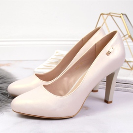 Décolleté tacco alto beige perla di Sergio Leone 1