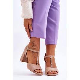 Vinceza Aniya Sandali con tacco alto in camoscio beige con strass marrone 1