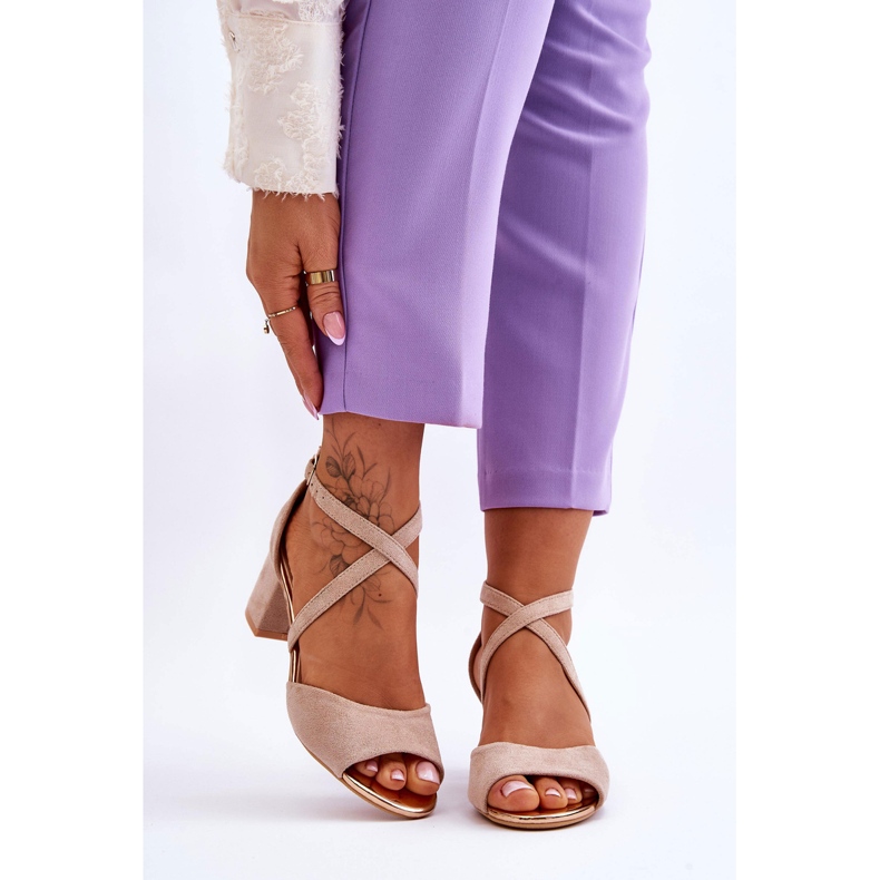 Vinceza Sandali con tacco basso da donna Beige Quinn marrone 1