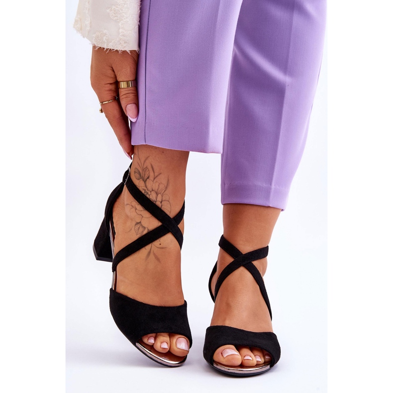 Vinceza Sandali con tacco basso da donna neri Quinn nero 1