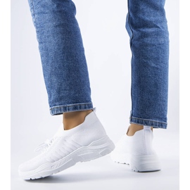 BM Sneakers bianche con tomaia flessibile di Gois bianco 1