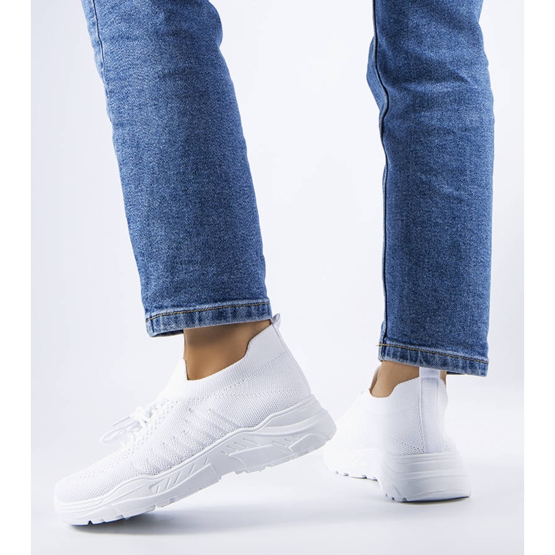 BM Sneakers bianche con tomaia flessibile di Gois bianca 1