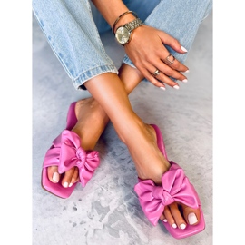 BM Minnen Pantofole con fiocco rosa 1