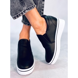 BM Naito Sneakers nere con zeppa nero 1