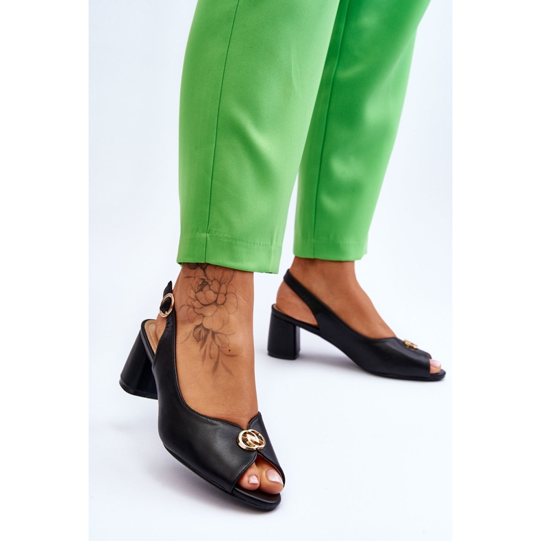 Sandali in pelle nera alla moda neri nero 2