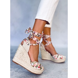 BM Espadrillas con zeppa floreale di Aloro Beige 1