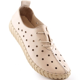 Scarpe beige traforate da donna comode in pelle Artiker 48C0568 1