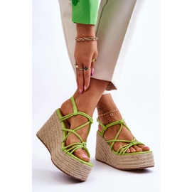 Sandali Alla Moda Con Zeppa Con Treccia Verde Nessia 2